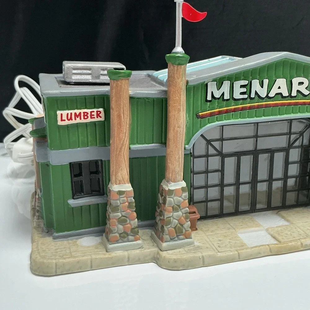Rare Lemax MENARDS Store Building Rare 2006 w Light Cord No Box Read Description